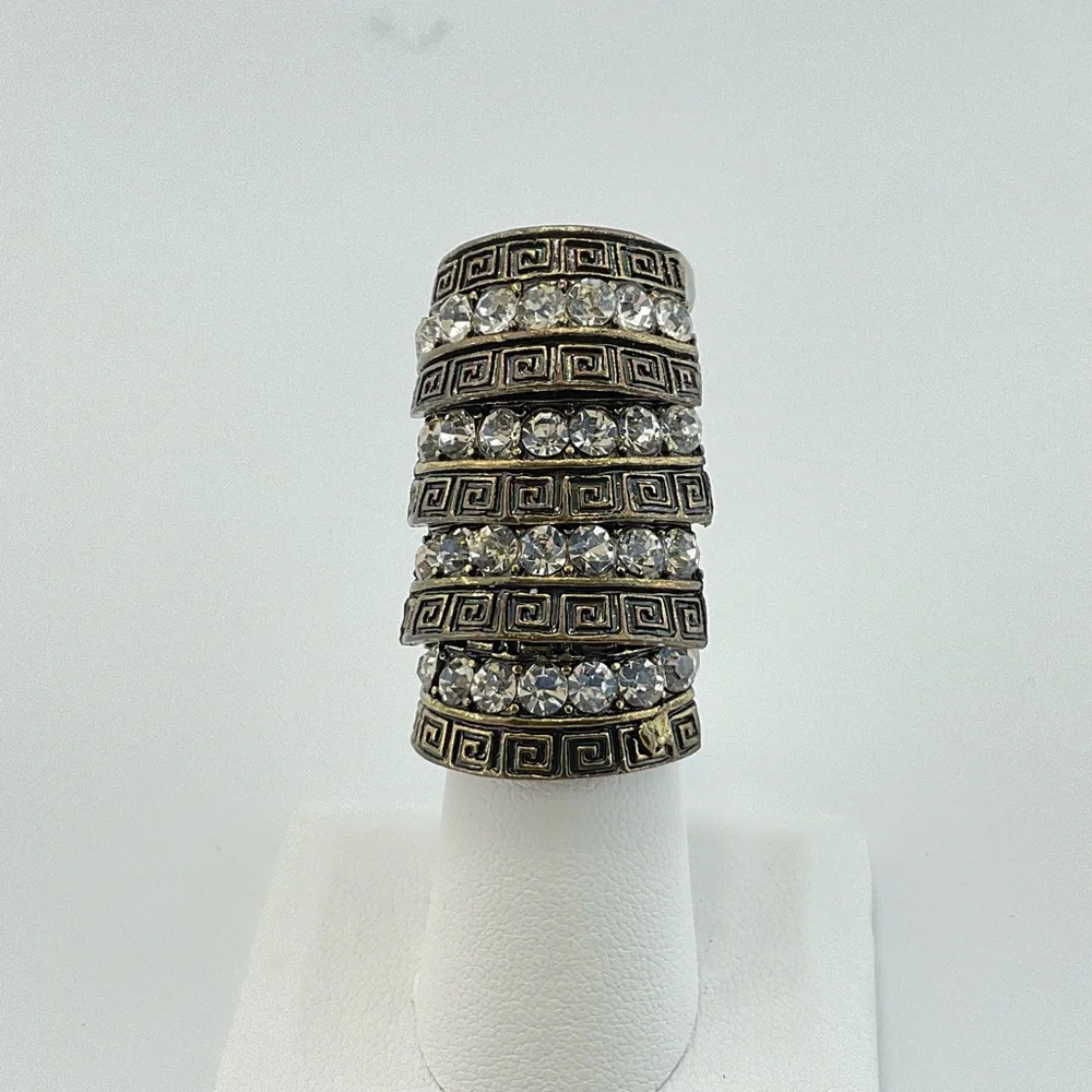 Gothic Cocktail Ring,  Articulated Knuckle Ring, Antique Gold & Clear Crystals